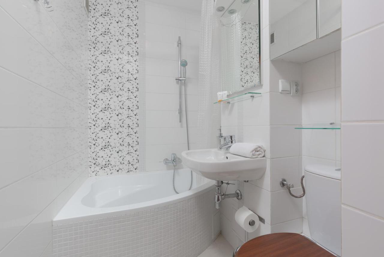 View Apartment Powisle Warsawa Bagian luar foto
